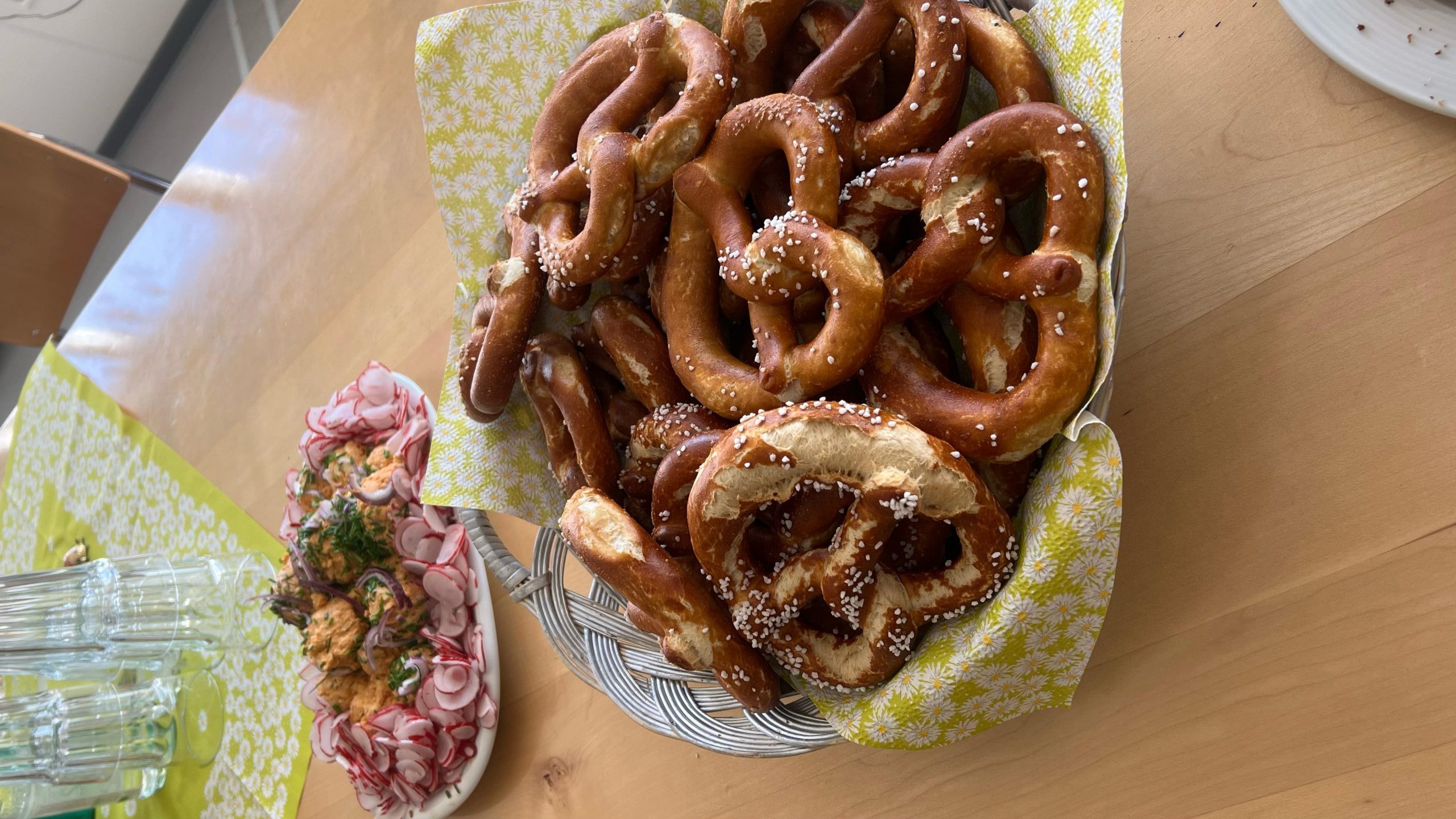 Mehr über den Artikel erfahren Osterfrühstück in der Brücke